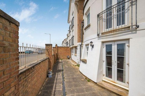 Click the photo for more details of Martello Road, Seaford