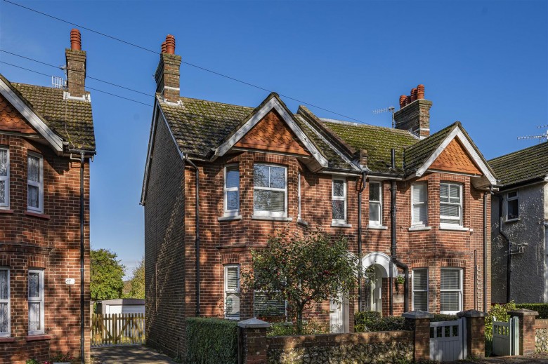 Click the photo for more details of Alfriston Road, Seaford